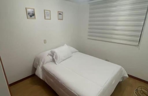 Castropol Apartment | Apartamento en el poblado con vista ala ciudad