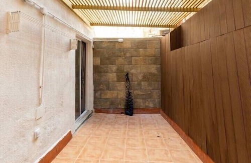 Badalona Apartment | Apartamento en Planta Baja a 2 min del Metro