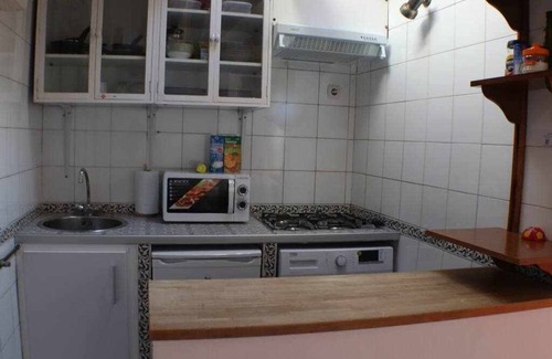 Barrio de La Latina Apartment | Apartamento Encantador. Madrid Centro. A/C & Wi-fi
