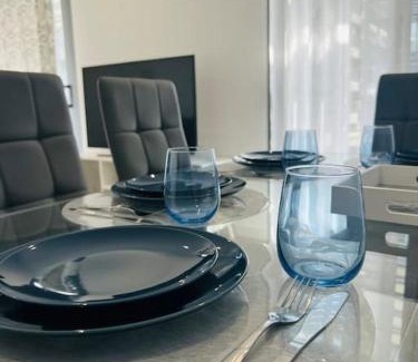 Castello de la Plana Apartment | Apartamento luminoso cerca Salera