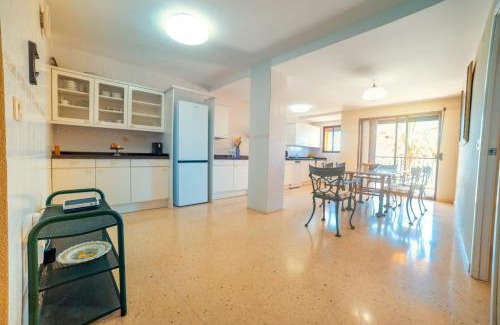 Port Saplaya Apartment | Apartamento familiar Port-Saplaya