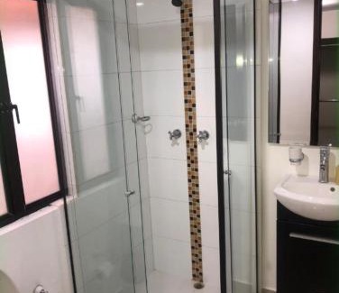 Suramericana Apartment | Apartamento familiar laureles 203