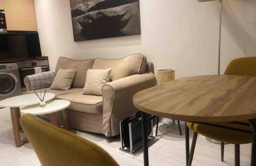 Barrio de La Latina Apartment | Apartamento Ideal Para Familias. A 12 Minutos del Palacio Real