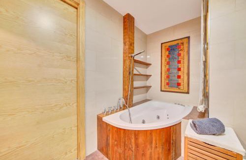 Logrono City Centre Apartment | Apartamento la Laurel by Clabao