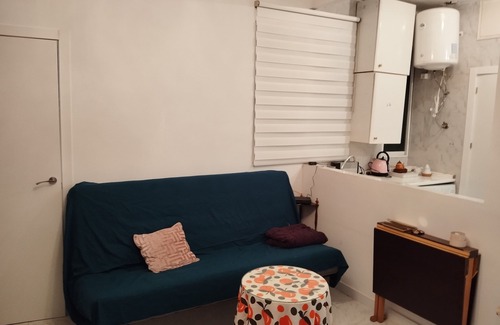 Embajadores Apartment | Apartamento María