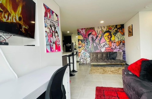 Perpetuo Socorro Apartment | Apartamento Medellín, Sauna, Turco, Piscina, Gym, Cancha de Futbol