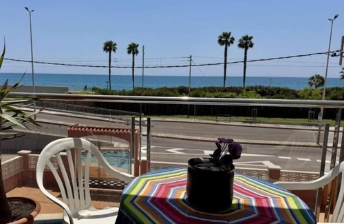 Pineda de Mar Apartment | Apartamento Pineda de Mar con Vistas al Mar