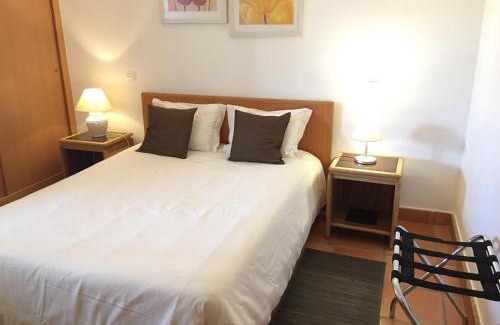 Telheiro Apartment | Apartamento T1 em Lagos com piscina e garagem