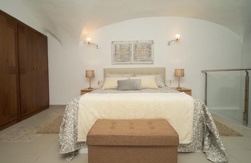 Santiago Apartment | Apartamento Turístico Centro Monumental - Caceres