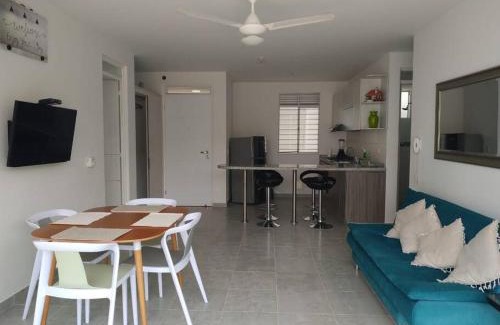 Girardot Apartment | Apartamento vista a la montaña