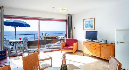 Morro Jable Apartment | Apartamentos Atalaya de Jandía by LIVVO