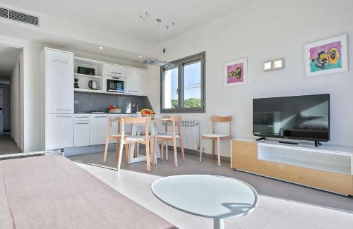 Castelldefels Apartment | Apartamentos Castellmar