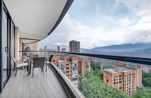 El Poblado Apartment | Apartamentos Class Suites by HOUSY HOST