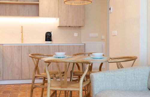 Ciutat de les Arts i les Ciencies Apartment | APARTAMENTOS LAS CIENCIAS I. WIFI + PARKING + AIRE ACONDICIONADO + BALCON