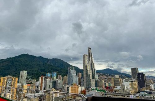 Centro International Apartment | ApartaSuite con la mejor vista en Centro Internacional Bogotá