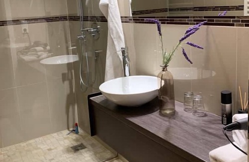 Medraz Apartment | Apartements am Kirchplatz: Centrally located holiday apartment in Fulpmes