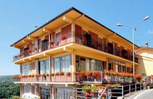 Momigno Hotel | Aparthotel Amelia Dream View