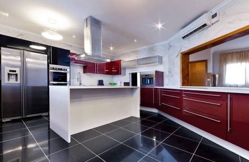 Benfica House | ApartHotel Luar