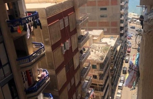 Al-Muntazah Apartment | Aparthotel, Sidi Bishr, see the sea, elegant furniture, fully air-conditioned