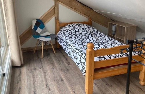Saint-Vincent-de-Mercuze Apartment | Apartment