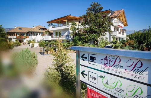 St. Pauls Apartment | Apartment 'Peter Paul Apt. Gantkofl' with Mountain View and Private Terrace