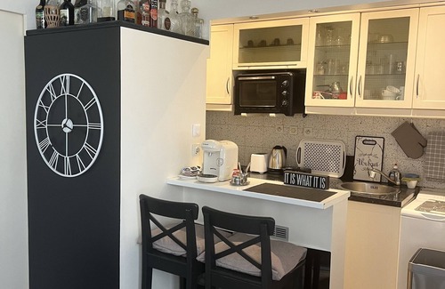 Arts-et-Metiers Apartment | Apartman u Centru Pariza, Pogodan za Parove ili Porodice , u Tihoj Zgradi