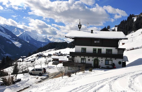 Schonbach Apartment | Apartment in Hollersbach near Ski Slopes