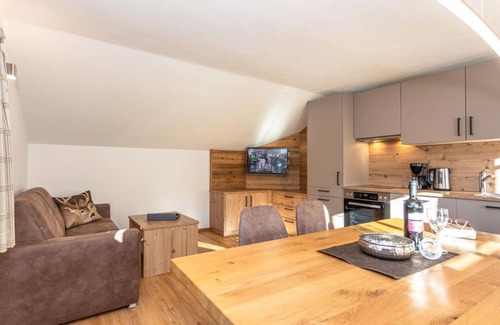 Hollersbach im Pinzgau Apartment | Apartment summiteer - Feriengut Ottacherhof
