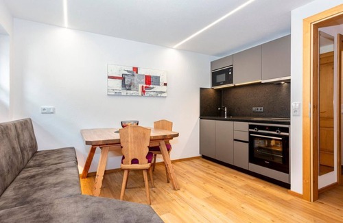 Hollersbach im Pinzgau Apartment | Apartment Bergkristall - Feriengut Ottacherhof
