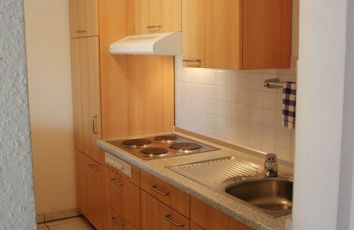 Immenstaad am Bodensee Apartment | Apartment 'Typ B 16' with Lake View, Shared Garden and Wi-Fi
