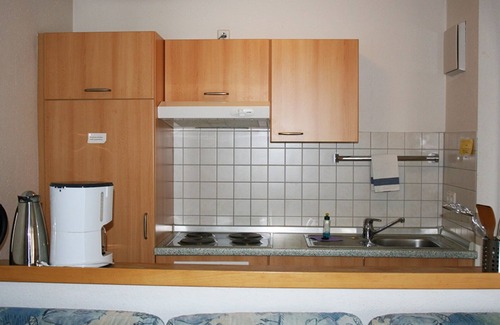 Immenstaad am Bodensee Apartment | Apartment 'Typ B 16' with Lake View, Shared Garden and Wi-Fi