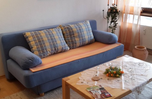 Kressbronn Apartment | Apartment 'Ferienwohnung Meier' with Balcony and Wi-Fi