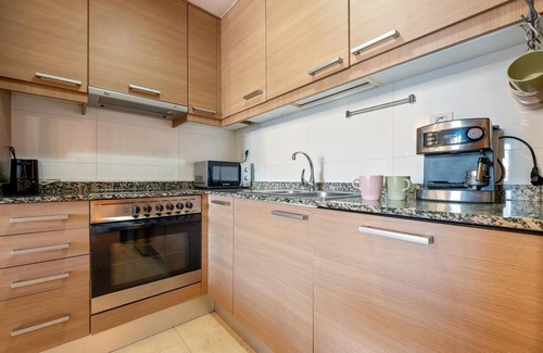 Sant Feliu de Guixols Apartment | Apartment with terrace & pool 5min beach