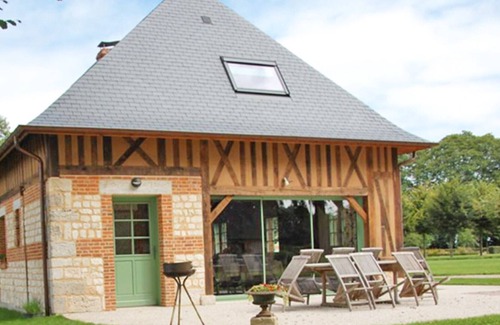 Port-Jerome-sur-Seine Apartment | Apartment Auberville-la-Campagne, 3 bedrooms, 7 people