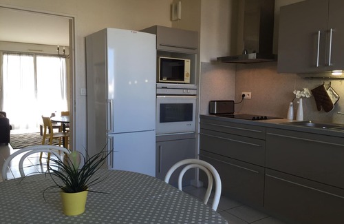 Saint-Pierre-des-Corps Apartment | Apartment T4 any comfort with terraces and parking 5 minutes walk from the station