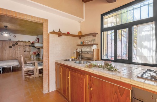 Castelfranco Piandisco Other | Apartment 'La Tavernetta' with Shared Pool, Private Terrace and Wi-Fi