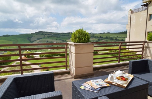 San Casciano dei Bagni Apartment | Apartment Iris by Interhome
