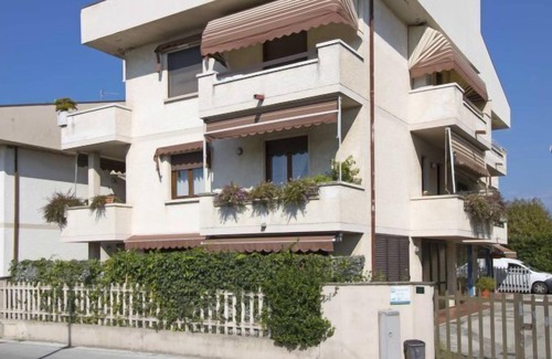 Torre del Lago Puccini Apartment | Apartment Gioia in Torre del Lago Puccini - 3 persons, 2 bedrooms