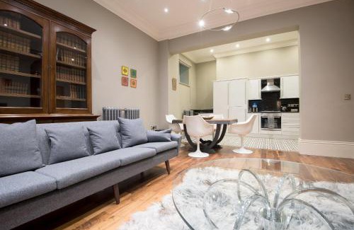 Durham Apartment | Apartment 1 The Grove