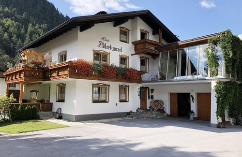 Scharnitz Apartment | Apartment/1bedroom/terrace - Haus Adlerkanzel