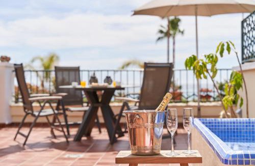 Nerja Apartment | Apartment 1st line Burriana Nerja