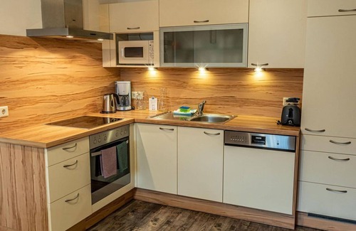 Mariapfarr Apartment | Apartment/1st Upstairs/1 bedroom/shower/WC - Mandl, Haus