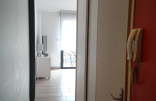 Challes-les-Eaux Apartment | Apartment 2 /4pers. with terrace and parking - 20 min from Aix les Bains (105)