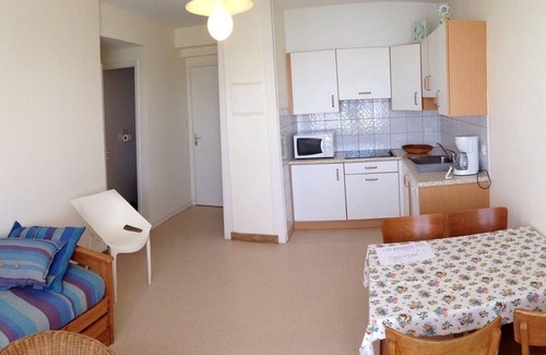 Plonevez-Porzay Apartment | - Apartment 2 -