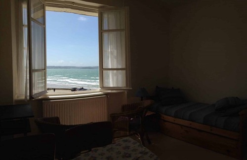 Plonevez-Porzay Apartment | - Apartment 2 -