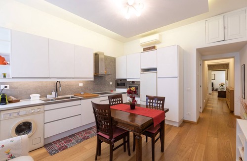 Repubblica Apartment | Apartment 2 min from Trevi Fountain