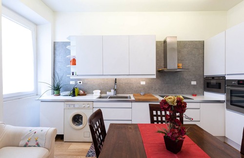 Repubblica Apartment | Apartment 2 min from Trevi Fountain