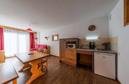 Abries Apartment | Apartment 2 Rooms Coin Montagne 6 People