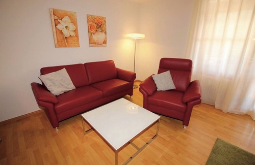 Bad Krozingen Apartment | Apartment '2 Zimmer Appartement 30' with Shared Garden, Balcony and Wi-Fi