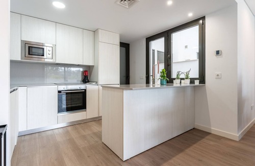 La Cala de Mijas Apartment | Apartment '206 Navigolf 3' with Mountain Views, Wi-Fi and Air Conditioning
